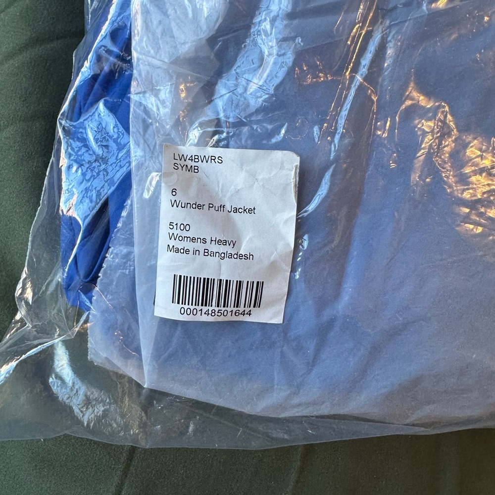 Lululemon Wunder Puff Jacket - Picture 2 of 5